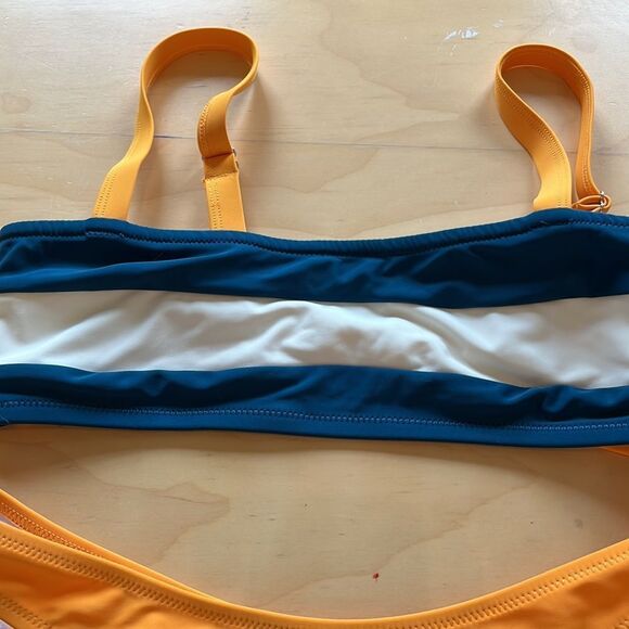 Cupshe Orange and Blue Colorblock Two-Piece Swim Sz Medium NWT - Picture 4 of 9